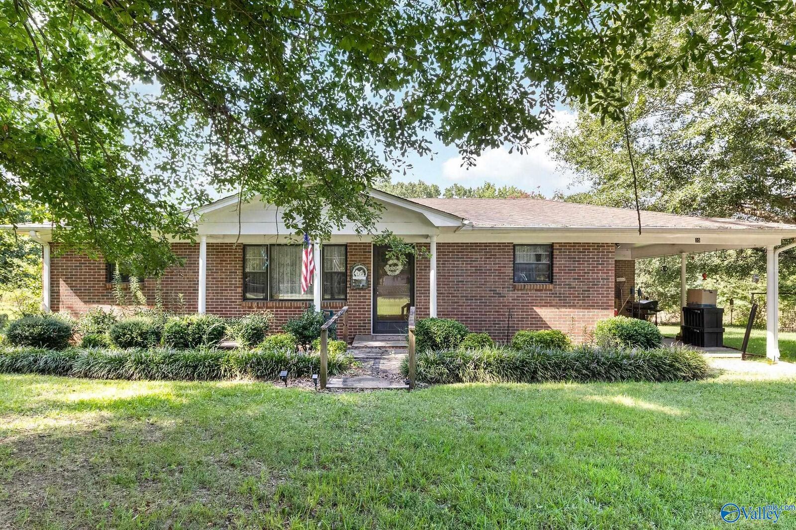 Property Photo: 35 Prayer Barn Road AL 35640