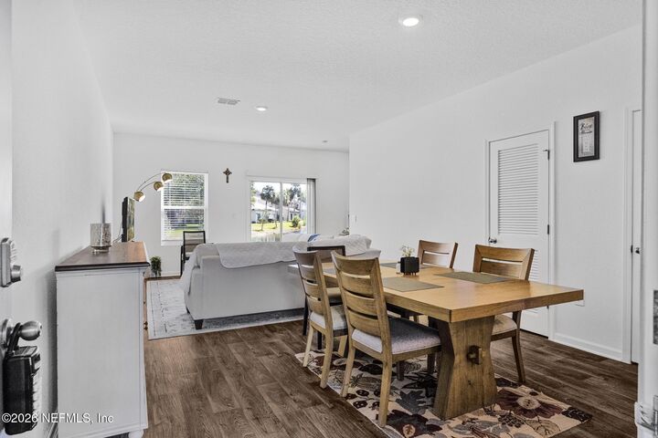 Property Photo: 9139 Stony Brook Road FL 32256