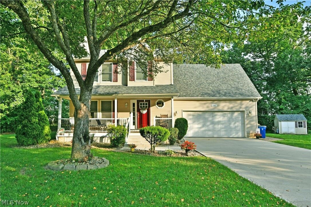 Property Photo:  3750 Oakview Drive  OH 44420 