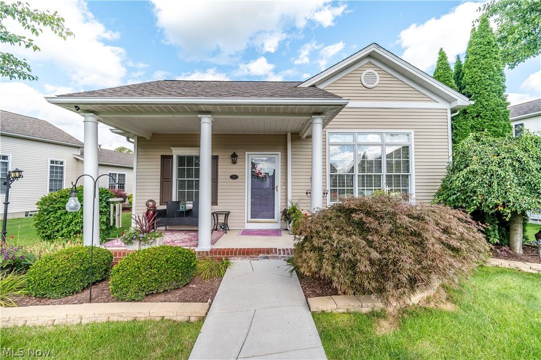 Property Photo: 1805 E Western Reserve Road 12 OH 44514