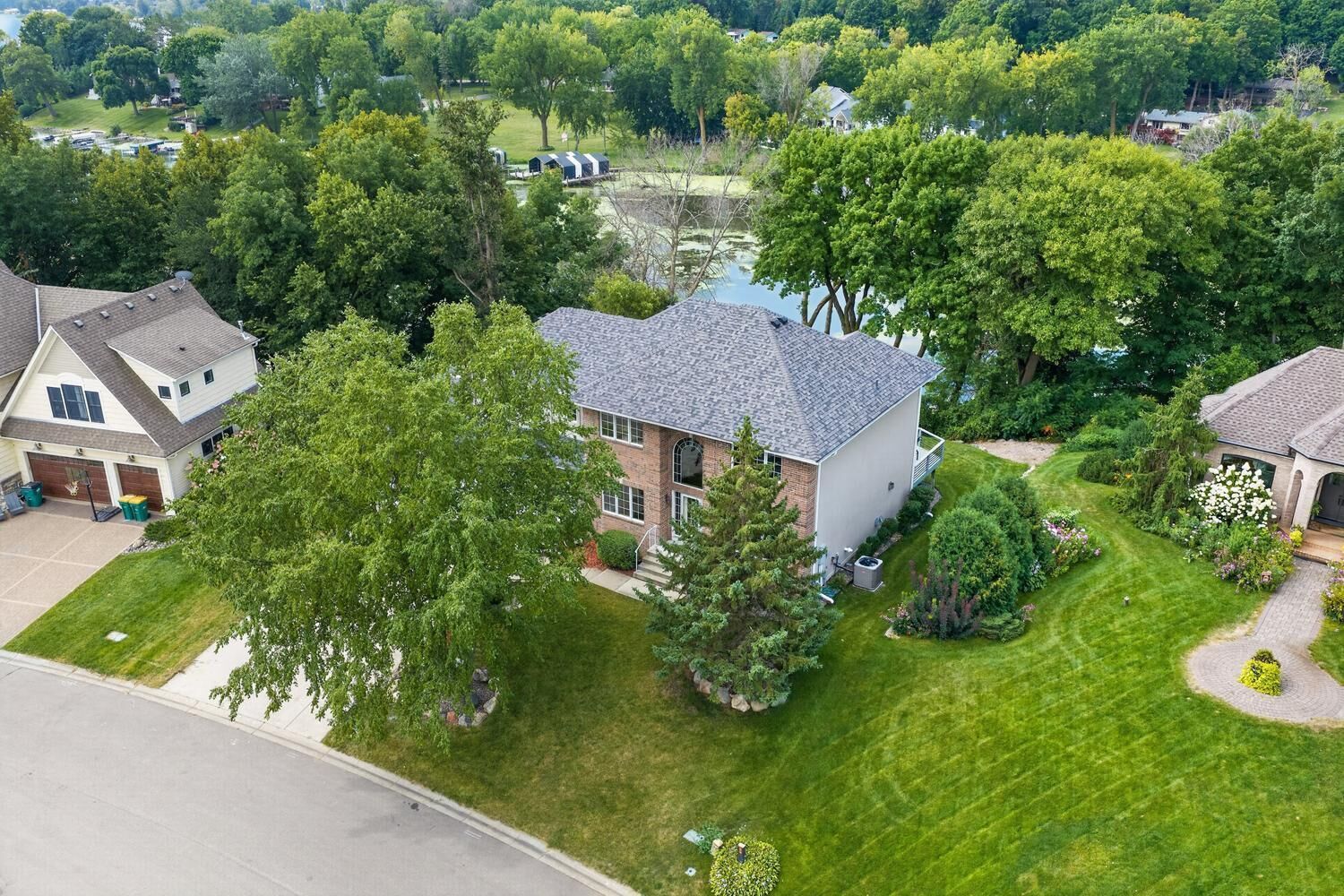Property Photo:  1145 Cove Circle  MN 55364 