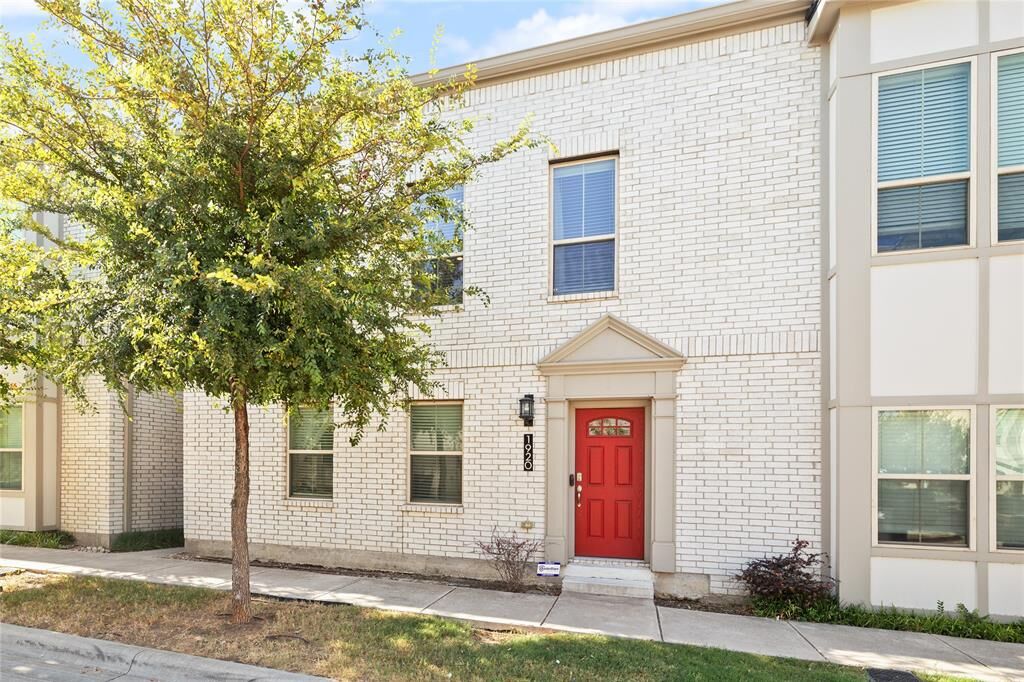 Property Photo:  1920 Bel Air Drive  TX 76010 