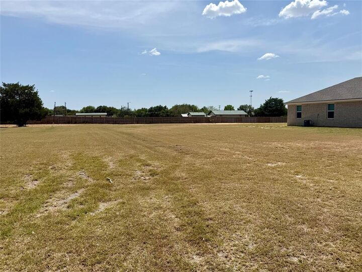 Property Photo: 001 Bellcrest Drive TX 76705