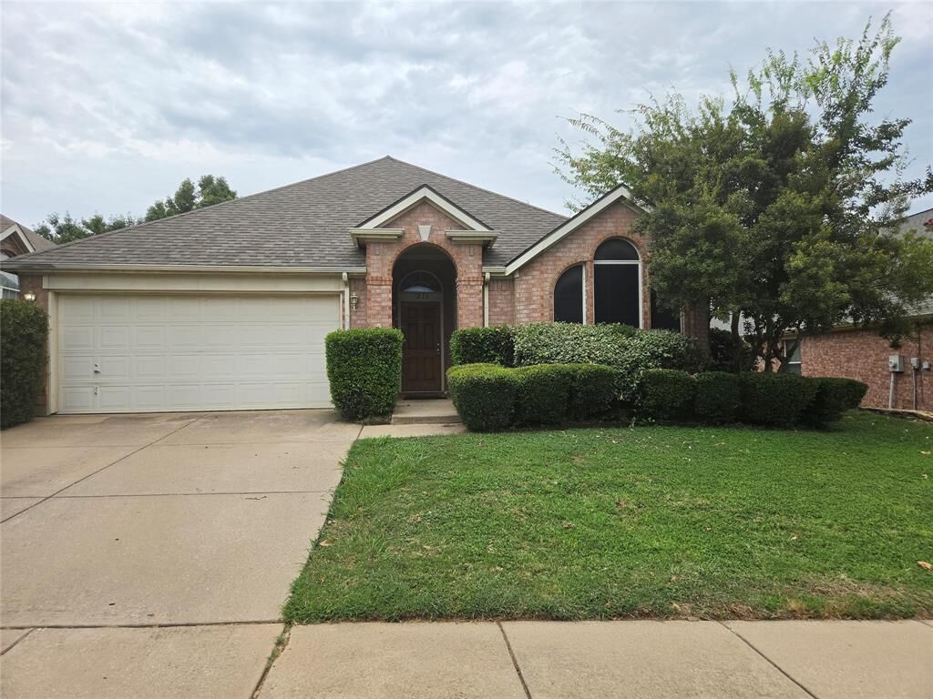 Property Photo:  211 Crepe Myrtle Drive  TX 76039 