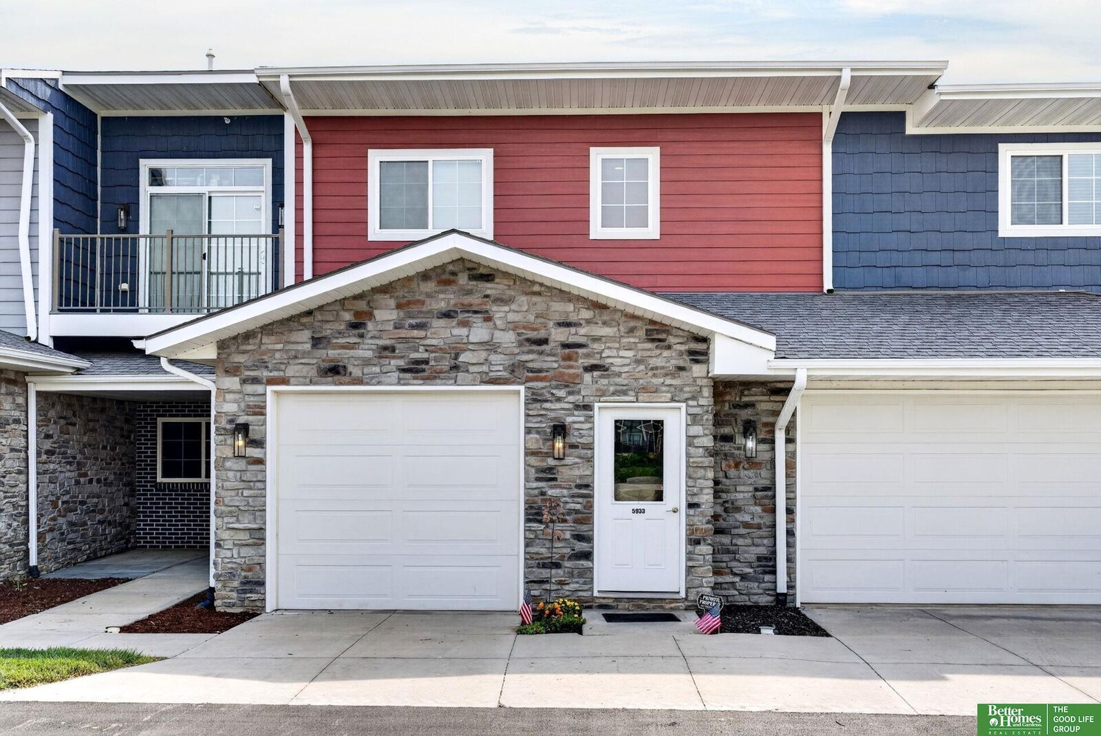 Property Photo: 5933 N 158 Court 308 NE 68116