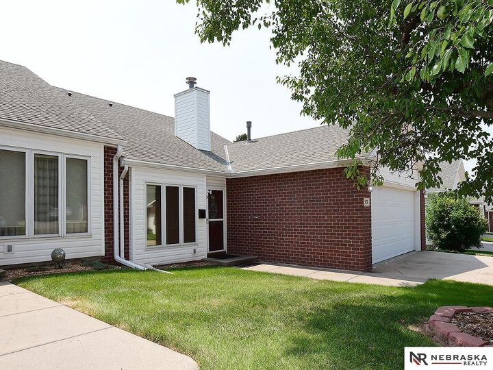 Property Photo: 5631 Harmony Court NE 68516