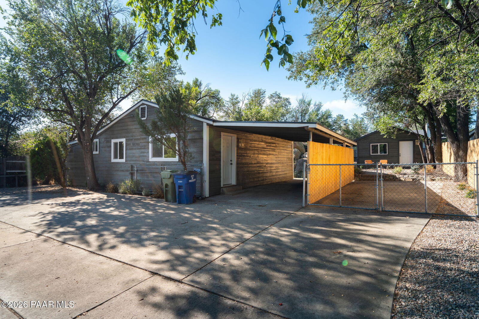 Property Photo: 551 Gail Gardner Way AZ 86305