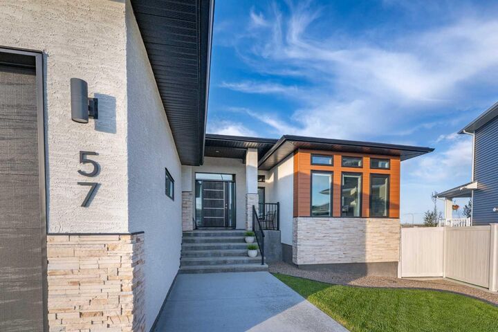 Property Photo: 57 Hamptons Gate SE AB T1B 0N7