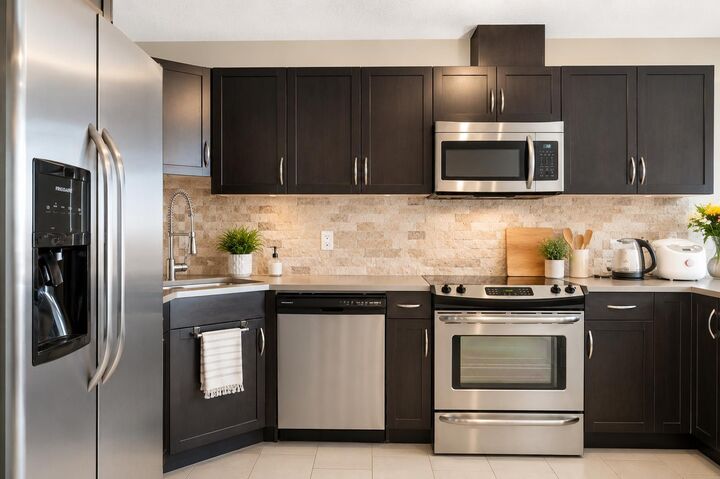 Property Photo: 1320 1 Street SE 806 AB T2G 0G8