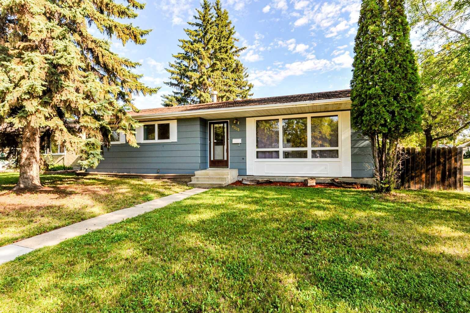 Property Photo: 6302 Marler Drive AB T4V 2X6