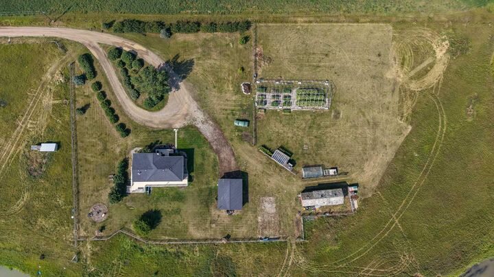 Property Photo: 283042 Township Road 164 AB T0L 1R0