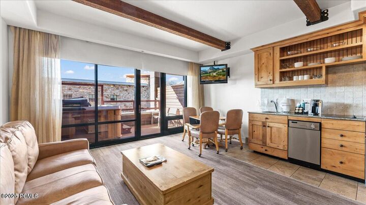 Property Photo: 1476 Newpark Boulevard 210 UT 84098
