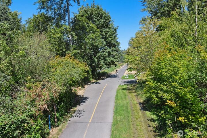 Property Photo:  10372  156th Place NE 101  WA 98052 