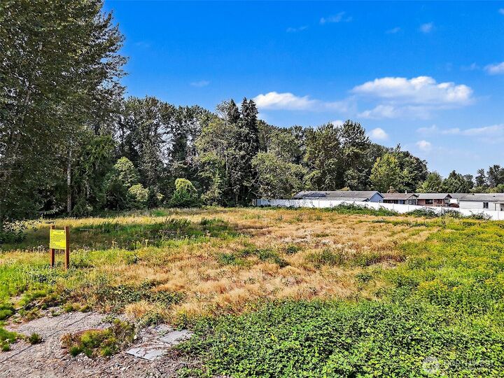 Property Photo:  6314  Milwaukee Avenue E  WA 98372 
