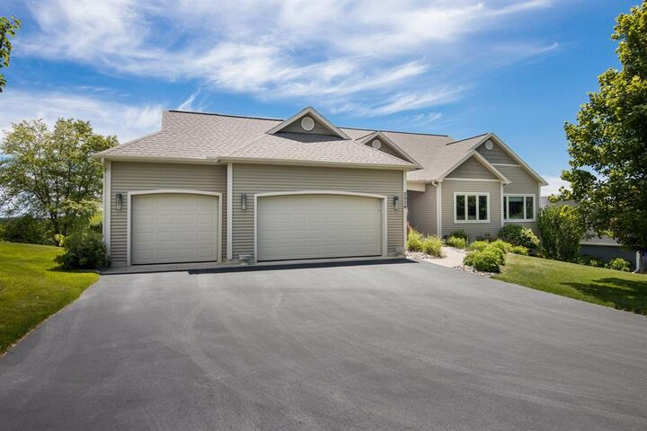 Property Photo: 2536 W Crown Drive MI 49685