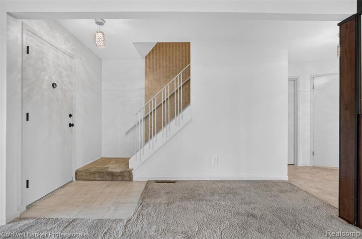 Property Photo:  32754 Barclay Square 20  MI 48093 