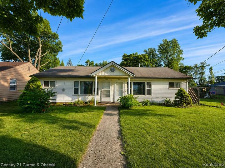 Property Photo: 35245 Melton Street MI 48186