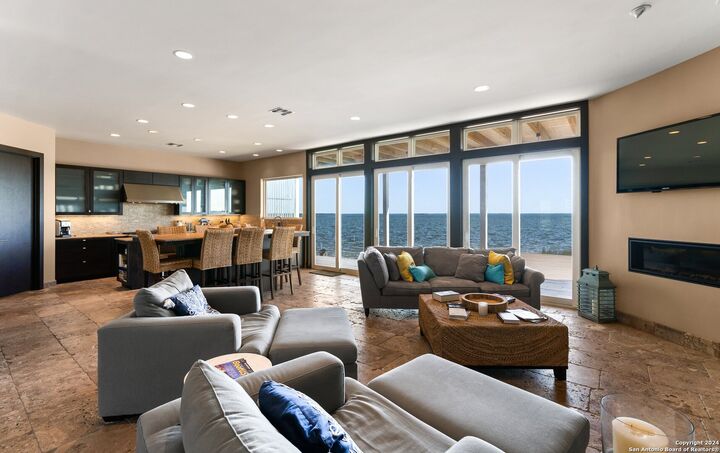 Property Photo:  240 Reserve Ln  TX 78382 