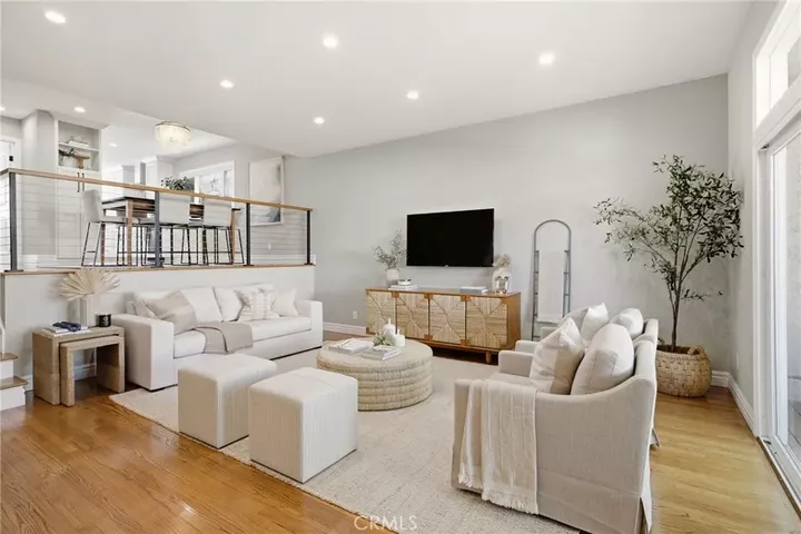 Property Photo:  437 2nd  CA 90254 