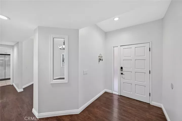 Property Photo:  1026 S Marengo 2  CA 91803 