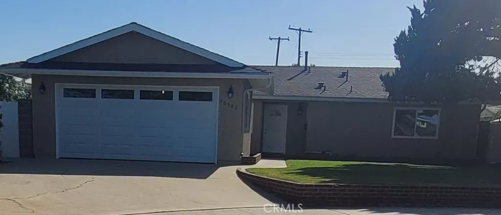Property Photo:  10502 Wedgeport Avenue  CA 90604 