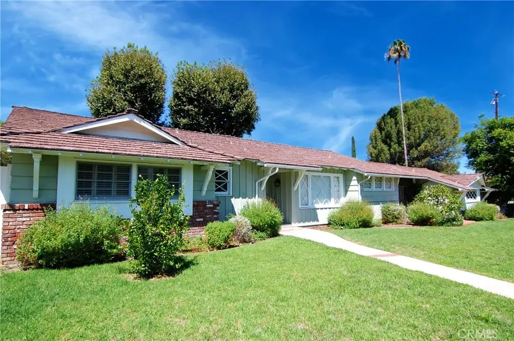 Property Photo:  6257 Melba Avenue  CA 91367 