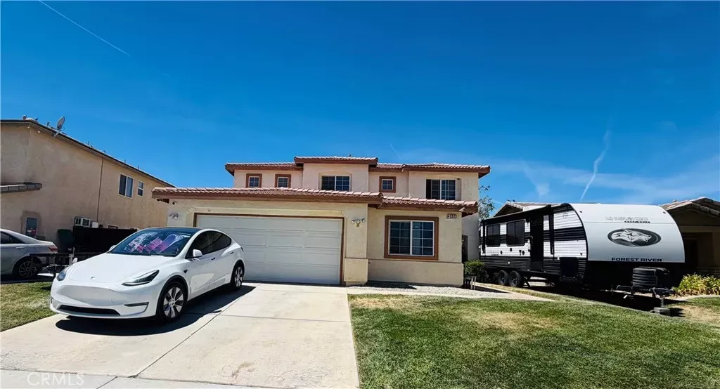 Property Photo:  45313 Robinson Drive  CA 93535 