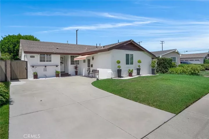 Property Photo: 11919 Susan Avenue CA 90242