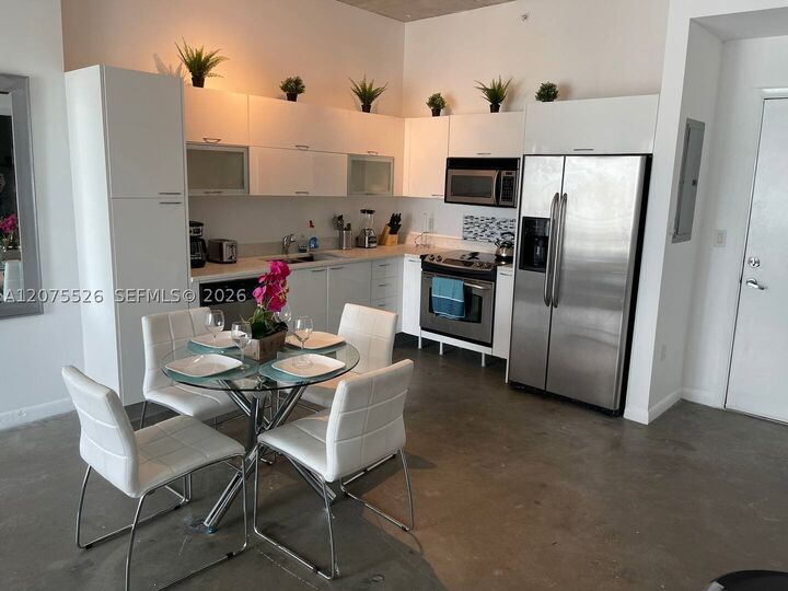 Property Photo: 133 NE 2nd Ave 3405 FL 33132