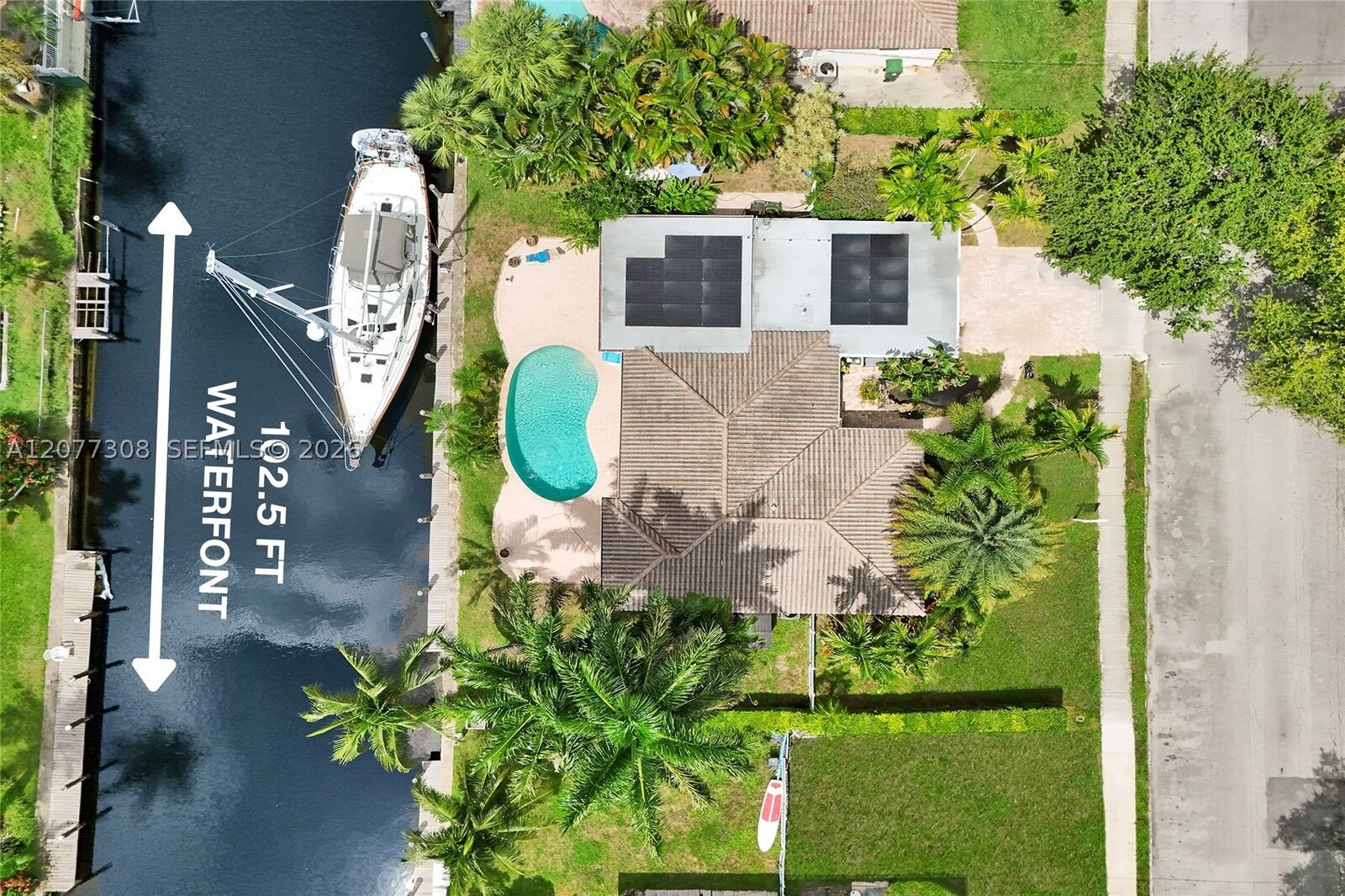 Property Photo: 1312 Tangelo Isle FL 33315