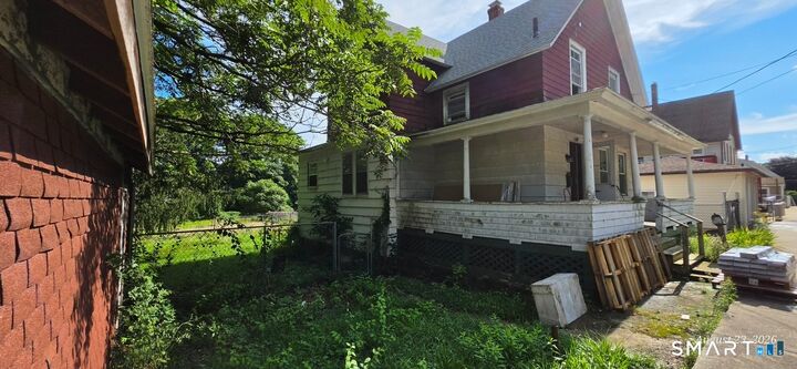 Property Photo:  17 Daniel Street  CT 06360 
