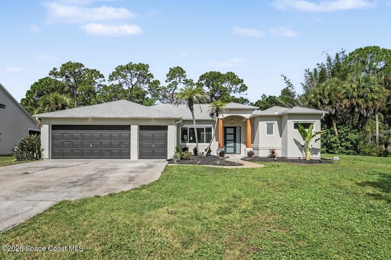 Property Photo:  671 Hurst Road NE  FL 32907 