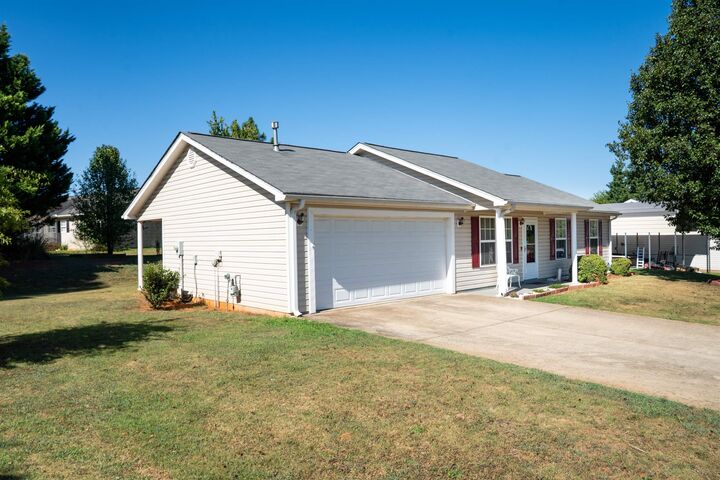 Property Photo:  205 Rio Way  SC 29625 
