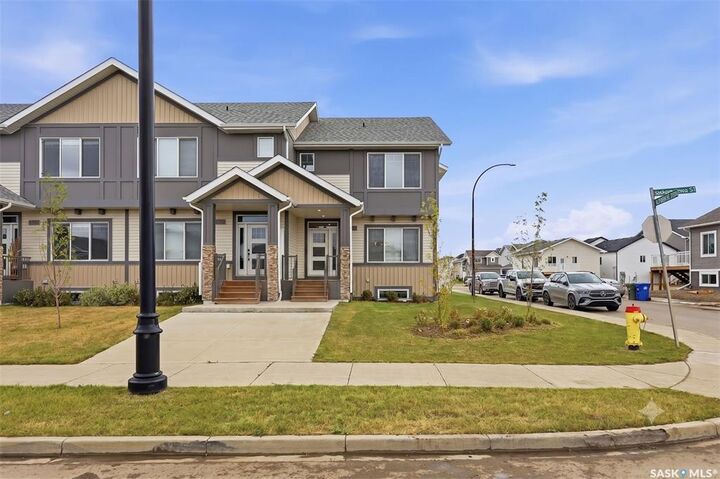 122 Taskamanwa Street — photo 1