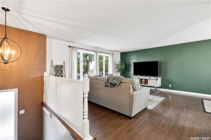 Property Photo:  1109 Lillooet Street W  SK S6H 5A2 