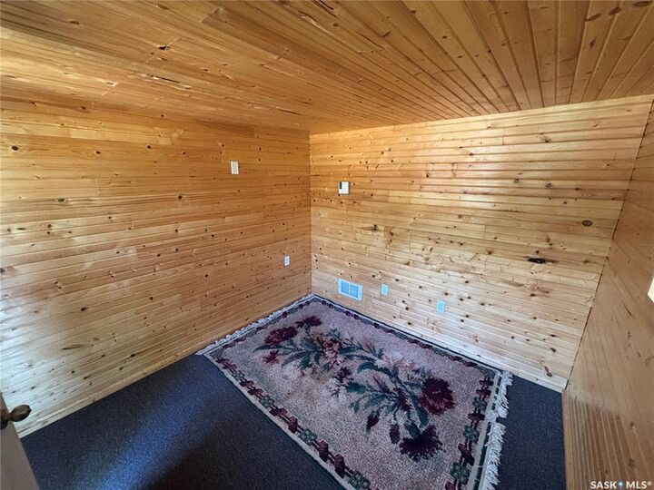 Property Photo:  1225 Grand Avenue  SK S2V 1A4 