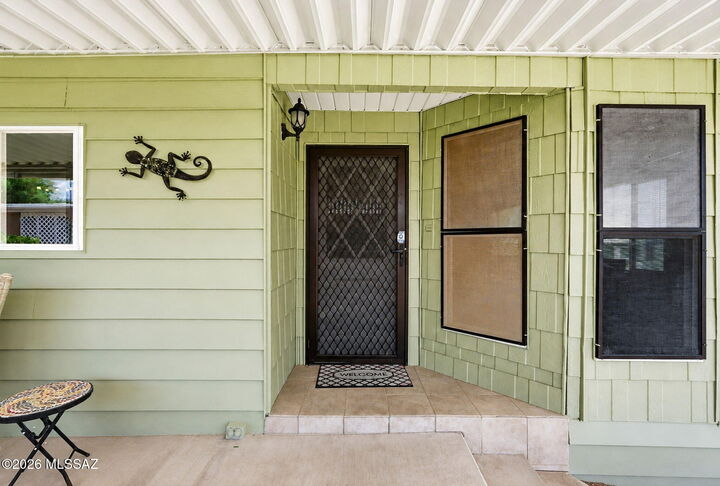 Property Photo:  1641 N Pacana Way  AZ 85614 