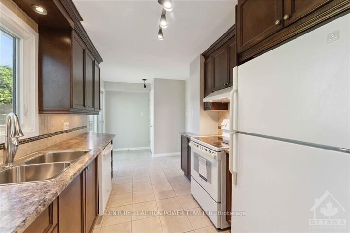 Property Photo: 1776 Grey Nuns Drive A ON K1C 1C3