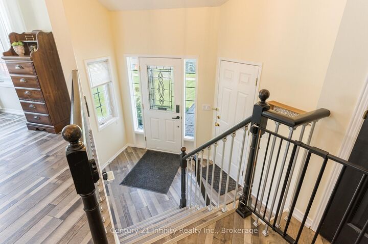 Property Photo: 37 Baxter Place ON L1A 4J6