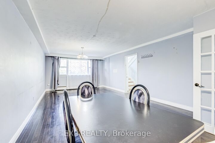 Property Photo:  767 Marlee Avenue Lower  ON M6B 3J8 