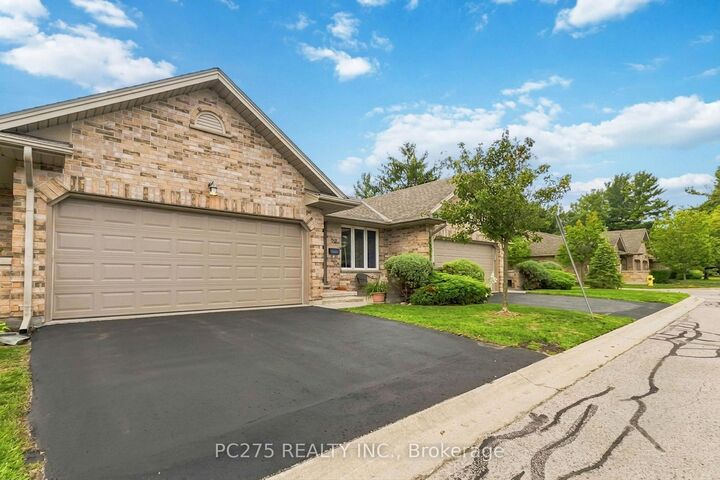 Property Photo:  1241 Beaverbrook Avenue 72  ON N6H 5P1 