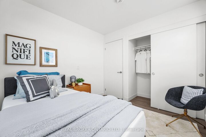 Property Photo: 100 Manett Crescent 311 ON L6X 5R8