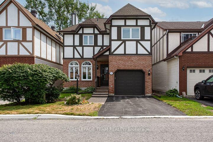2756 Massicotte Lane — photo 1