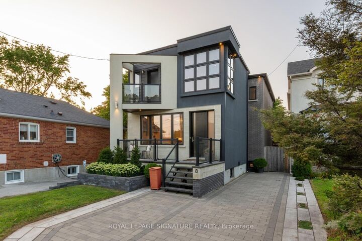 8 Dunkirk Road — photo 1
