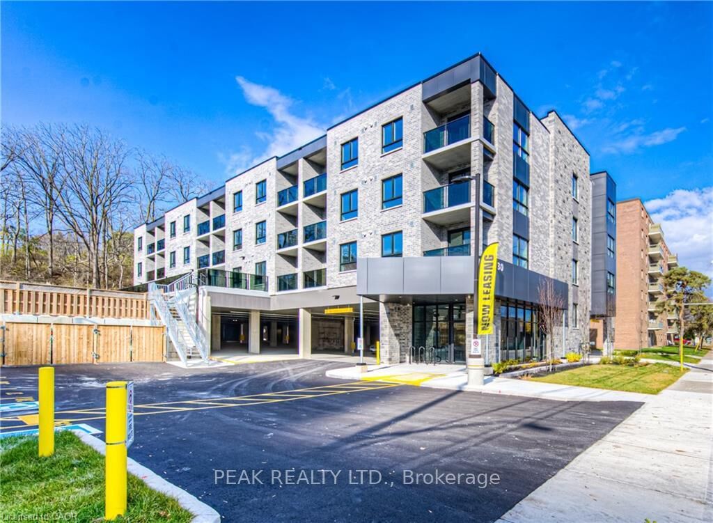 Property Photo:  30 George Street S 406  ON N1S 2M4 