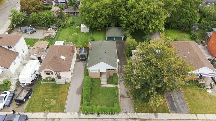 Property Photo:  67 Pitt Avenue  ON M1L 2R3 