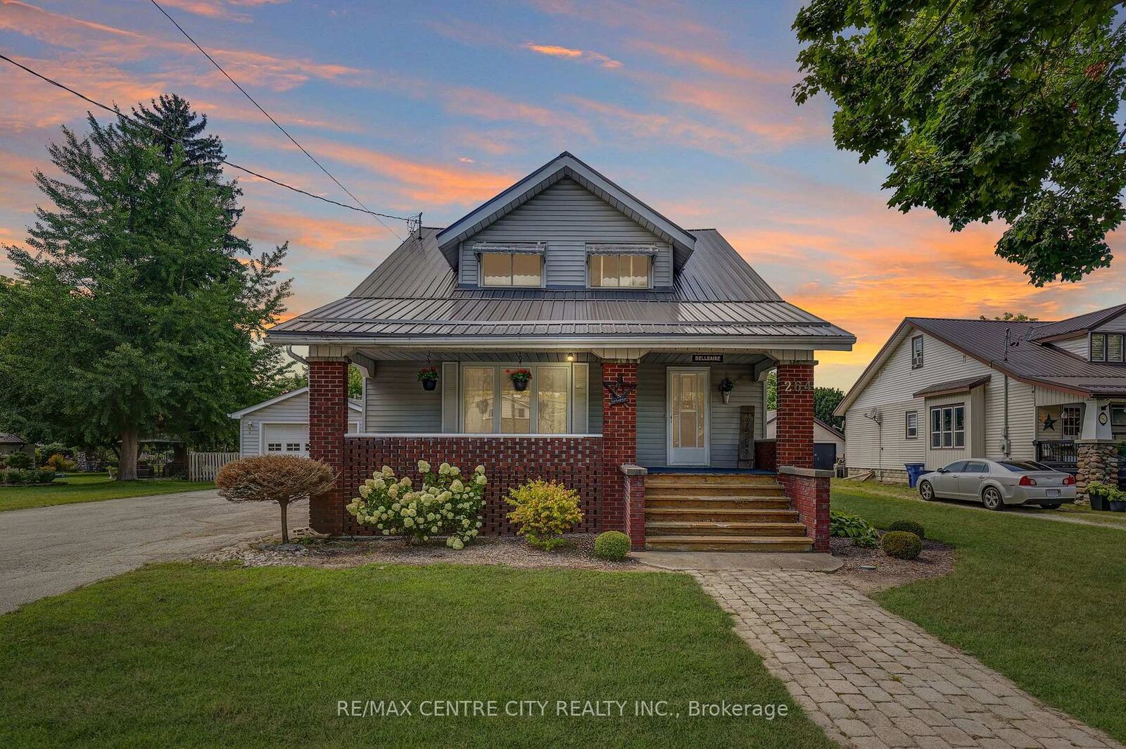 Property Photo: 264 John Street S ON N5H 2E2