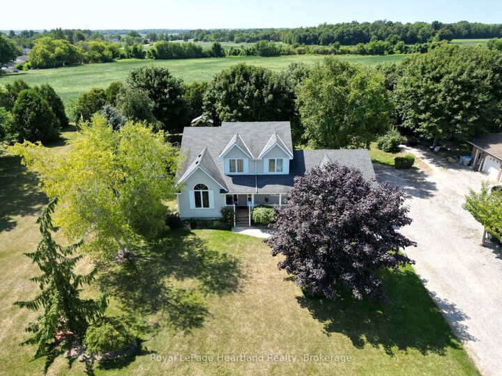 155 Victoria Drive — photo 1