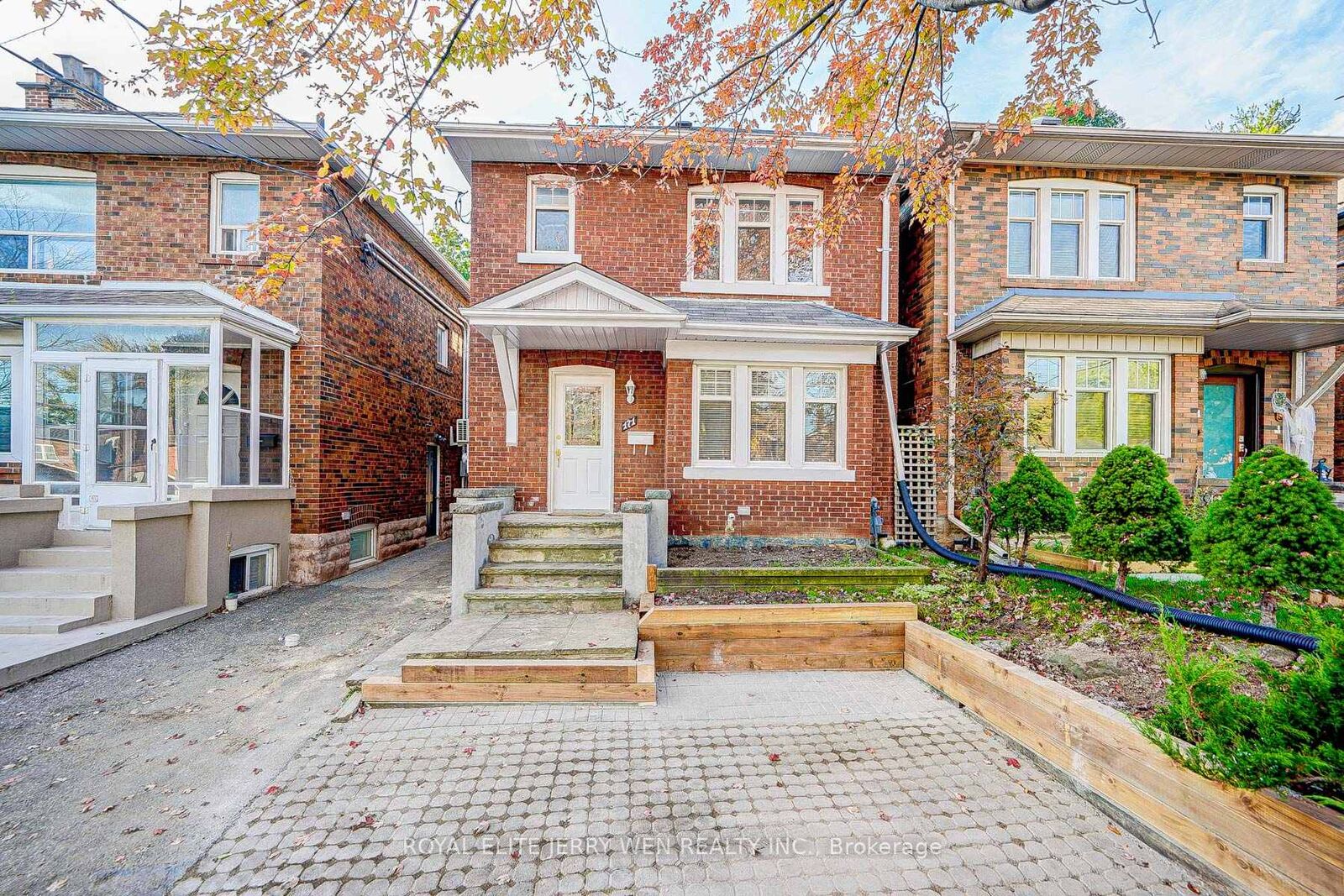 Property Photo:  171 Lawrence Avenue W Basemt  ON M5M 1A9 