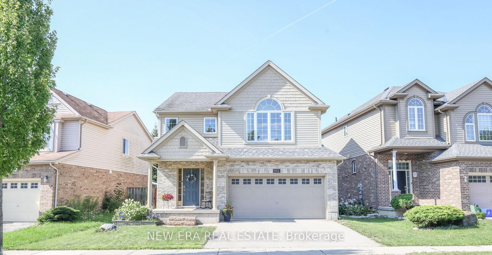 Property Photo: 932 Grenfell Drive ON N5X 4R8
